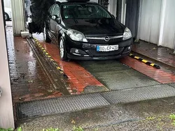 Schwarz Gebraucht 2009 Opel Astra GTC Coupé | 3.000 €