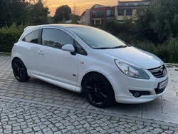 Weiß Gebraucht 2010 Opel Corsa OPC Limousine | 4.000 € (Guter Preis)