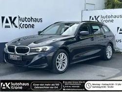 Schwarz Gebraucht 2022 BMW 320 Limousine | 27.990 € (Guter Preis)
