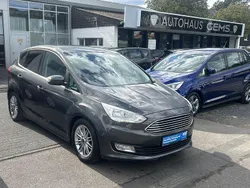 Grau Gebraucht 2016 Ford C-MAX Titanium Van / Kleinbus | 7.490 € (Fairer Preis)