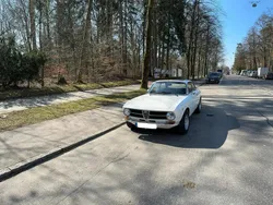 Weiß Gebraucht 1971 Alfa Romeo GT Junior Coupé | 23.398 €