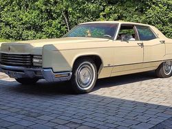 Beige Gebraucht 1970 Lincoln Continental Limousine | 14.900 €