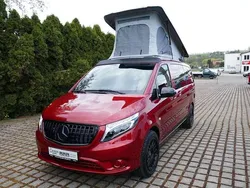 Lackfarbe hyazinthrot metallic Gebraucht 2022 Mercedes Vito Edition Van / Kleinbus | 76.990 €