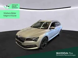 Brillantsilber metallic Gebraucht 2023 Skoda Superb Style Kombi | 31.999 € (Fairer Preis)