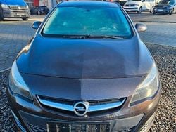 Braun Gebraucht 2013 Opel Astra Active Limousine | 3.500 € (Guter Preis)