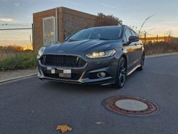 Grau Gebraucht 2017 Ford Mondeo ST-Line Limousine | 13.500 € (Etwas zu teuer)
