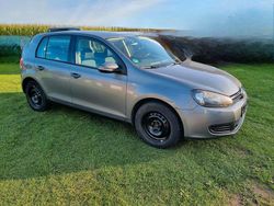 Grau Gebraucht 2009 VW Golf VI Kleinwagen | 3.500 € (Fairer Preis)