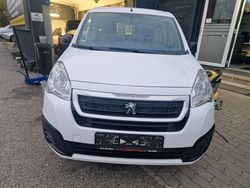 Weiß Gebraucht 2018 Peugeot Rifter Allure Van / Kleinbus | 8.399 € (Fairer Preis)