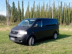 Schwarz Gebraucht 2007 VW T5 Van | 9.400 € (Etwas zu teuer)