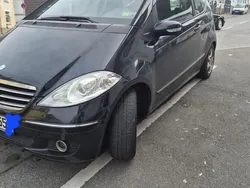 Schwarz Gebraucht 2004 Mercedes A180 Coupé | 1.000 € (Fairer Preis)