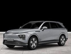 Silber Gebraucht 2025 XPENG G9 AWD Performance SUV | 63.923 € (Superpreis)