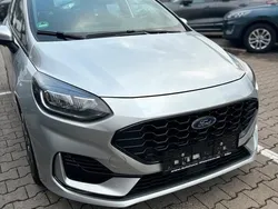 Silber Gebraucht 2022 Ford Fiesta ST-Line Kleinwagen | 18.000 € (Fairer Preis)