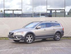 Grau Gebraucht 2012 Volvo XC70 Summum SUV | 11.500 € (Fairer Preis)
