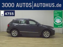 Grau Gebraucht 2021 VW Tiguan Life SUV | 19.690 € (Superpreis)
