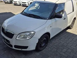 Weiß Gebraucht 2007 Skoda Roomster Van / Kleinbus | 1.850 €