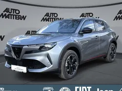 Grau Neu 2025 Alfa Romeo Junior Edizione Speciale SUV | 38.490 € (Fairer Preis)