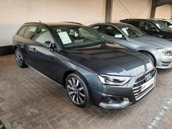 Grau Gebraucht 2023 Audi A4 Advanced Kombi | 27.700 € (Fairer Preis)