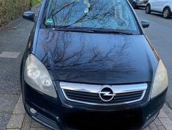 Schwarz Gebraucht 2006 Opel Zafira Van / Kleinbus | 1.099 € (Guter Preis)