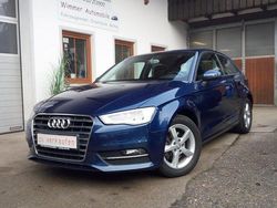 Blau Gebraucht 2013 Audi A3 Attraction Kleinwagen | 10.900 € (Fairer Preis)