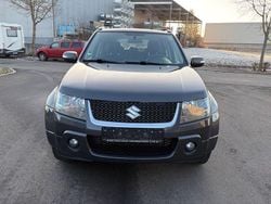 Grau Gebraucht 2011 Suzuki Grand Vitara SUV | 5.999 € (Guter Preis)