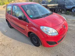 Rot Gebraucht 2011 Renault Twingo Kleinwagen | 2.800 € (Fairer Preis)
