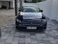 Blau Gebraucht 2019 Mercedes E200 Kombi | 25.000 € (Fairer Preis)