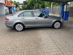 Grau Gebraucht 2007 Mercedes C320 Avantgarde Limousine | 6.899 € (Fairer Preis)
