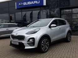 (kcs) sparklingsilber met. Gebraucht 2018 Kia Sportage Spirit SUV | 17.990 € (Teuer)