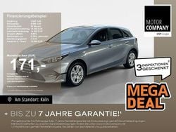 Silber Gebraucht 2024 Kia Ceed Vision Limousine | 18.989 € (Guter Preis)