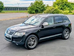 Schwarz Gebraucht 2007 VW Touareg Individual SUV | 5.200 € (Guter Preis)