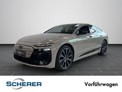Siambeige metallic (metallic) Gebraucht 2025 Audi A6 e-tron Ambiente Limousine | 73.990 € (Guter Preis)