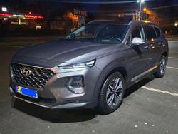 Silber Gebraucht 2019 Hyundai Santa Fe Style SUV | 25.000 € (Fairer Preis)