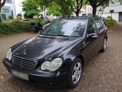 Schwarz Gebraucht 2006 Mercedes C220 Kombi | 2.700 € (Fairer Preis)
