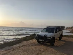 Weiß Gebraucht 1996 Nissan PickUp Abholung | 4.000 €
