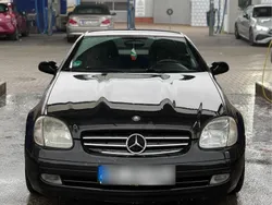 Schwarz Gebraucht 2000 Mercedes SLK230 Cabrio | 2.700 € (Teuer)