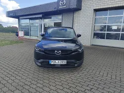 Schwarz Gebraucht 2023 Mazda MX30 Ad'Vantage SUV | 20.990 € (Fairer Preis)