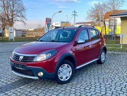 Rot Gebraucht 2010 Dacia Sandero Stepway Kleinwagen | 3.900 € (Fairer Preis)