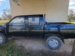Grün Gebraucht 1993 Nissan PickUp Abholung | 17.500 €