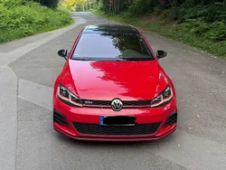 Rot Gebraucht 2018 VW Golf VII GTI Limousine | 19.999 € (Fairer Preis)