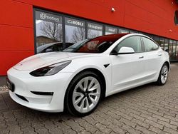 Perlweiß Gebraucht 2021 Tesla Model 3 Limousine | 23.980 € (Guter Preis)
