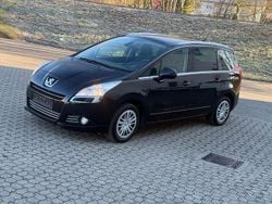 Schwarz Gebraucht 2010 Peugeot 5008 Platinum Van / Kleinbus | 4.999 € (Fairer Preis)