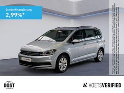 Oyster silver metallic Gebraucht 2024 VW Touran Comfortline Van / Kleinbus | 28.990 € (Fairer Preis)