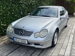 Silber Gebraucht 2004 Mercedes C200 Classic Limousine | 1.490 € (Superpreis)