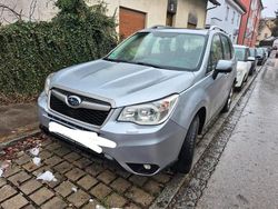 Grau Gebraucht 2016 Subaru Forester SUV | 8.900 € (Fairer Preis)