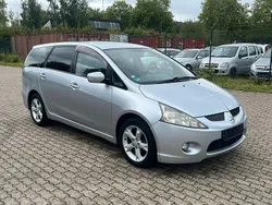 Silber Gebraucht 2010 Mitsubishi Grandis Intense Van / Kleinbus | 2.900 € (Teuer)