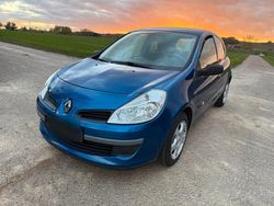 Blau Gebraucht 2008 Renault Clio II Kleinwagen | 1.799 €