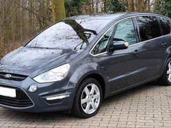 Grau Gebraucht 2011 Ford S-MAX Titanium Van / Kleinbus | 8.950 € (Etwas zu teuer)