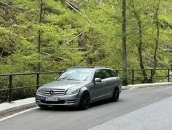 Grau Gebraucht 2010 Mercedes C250 Kombi | 7.900 € (Teuer)