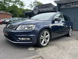 Blau Gebraucht 2013 VW Passat R-line BlueMotion Kombi | 12.999 € (Etwas zu teuer)