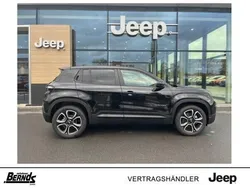 Schwarz (black) Neu 2025 Jeep Avenger Summit SUV | 25.990 € (Superpreis)
